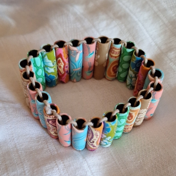 Colorful Patterned Bracelet - Picture 2 of 5